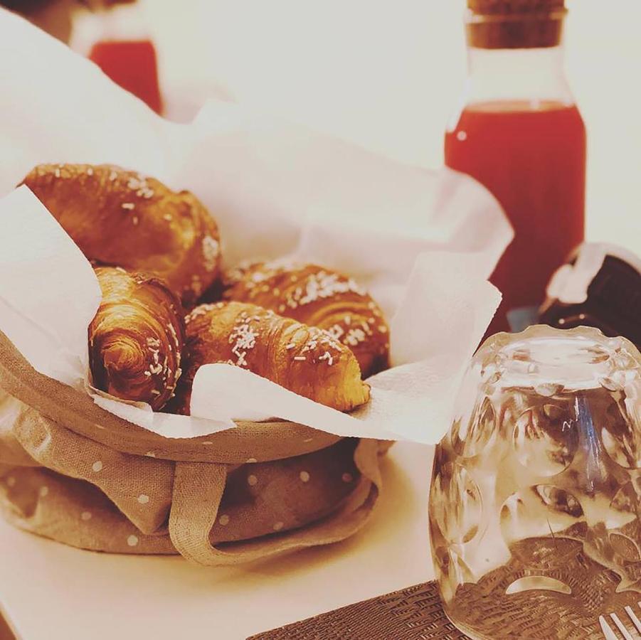 Alojamento de Acomodação e Pequeno-almoço Arsenale Verona